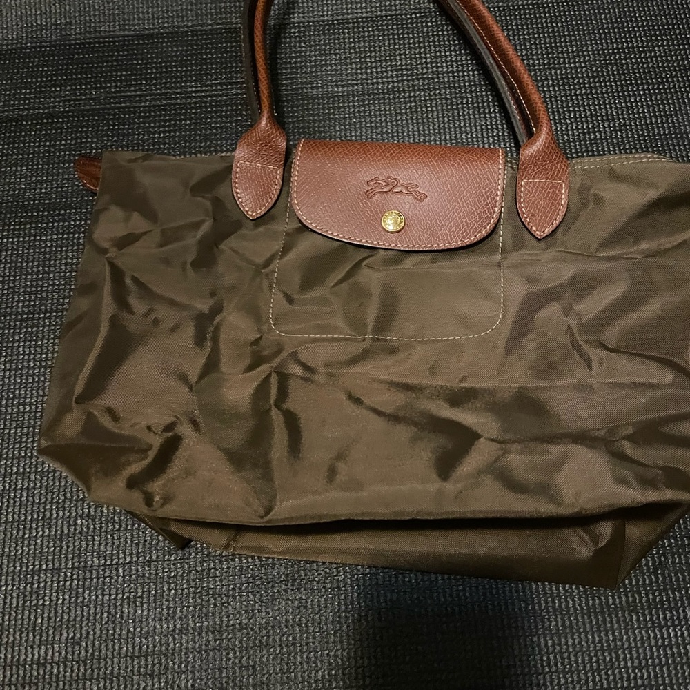 Used Longchamp Small Le Pliage tote in olive